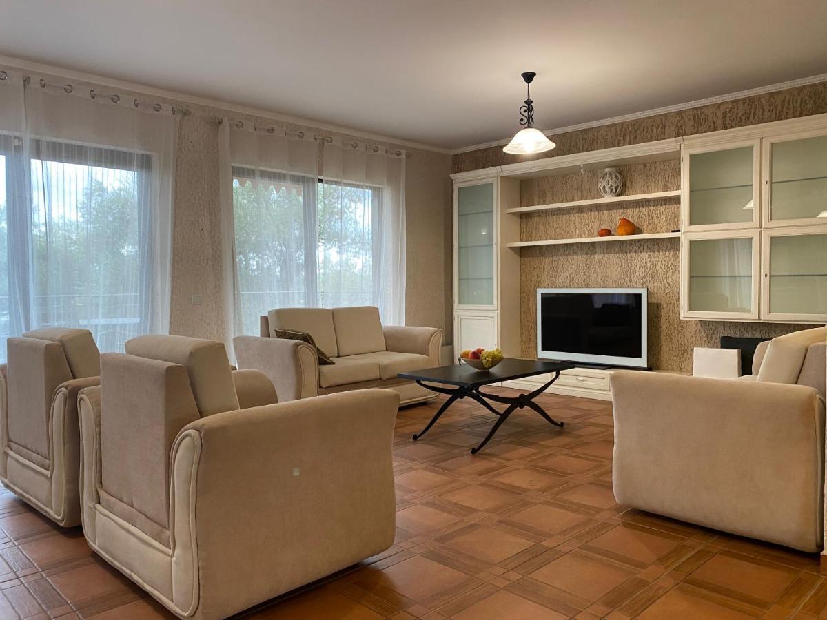 Apartments Villa St. Бар Екстериор снимка