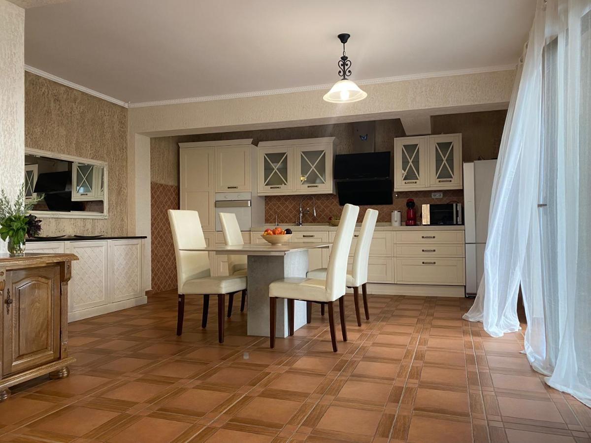 Apartments Villa St. Бар Екстериор снимка