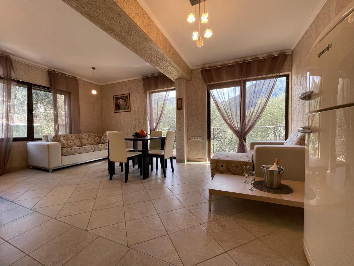 Apartments Villa St. Бар Екстериор снимка