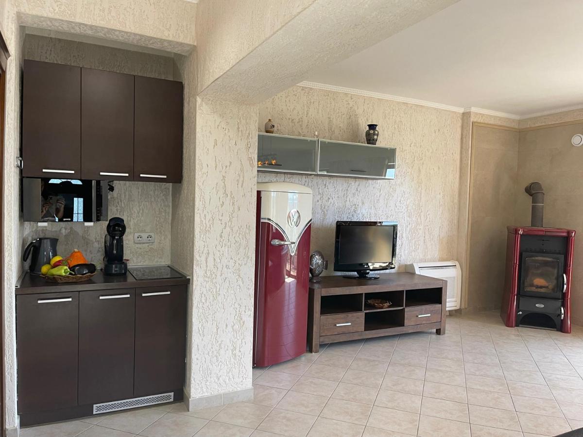 Apartments Villa St. Бар Екстериор снимка